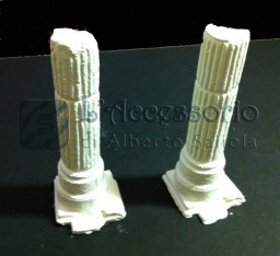Presepe: Colonnine romane cm.15 circa