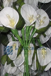 Calla in tessuto con perle